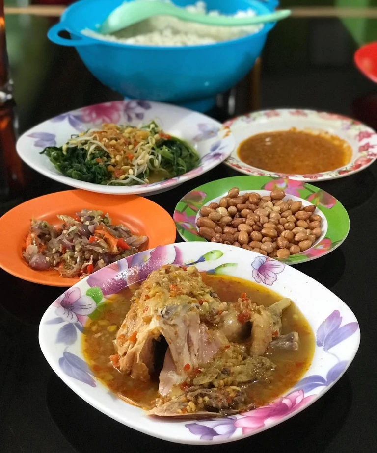 Ayam Betutu Men Tempeh